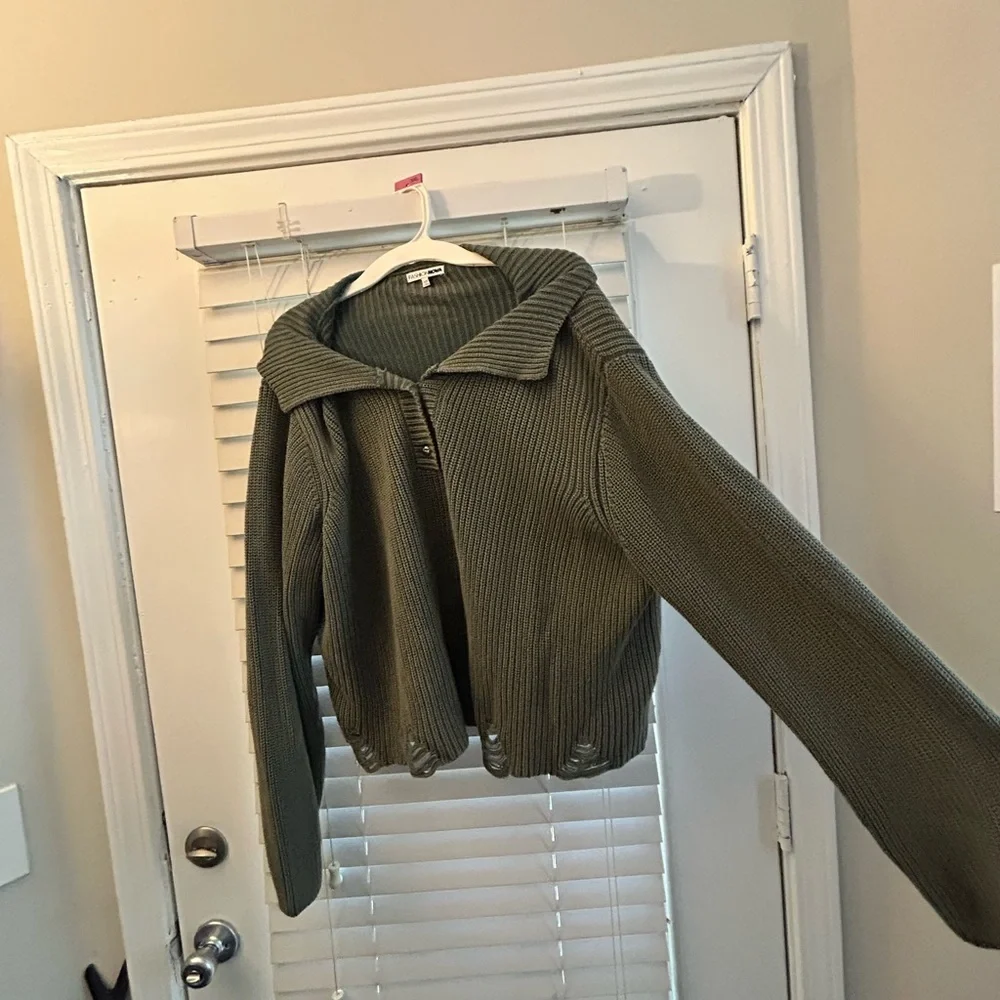 NWOT Fashion Nova Olive Green Knit Sweater Top - Picture 5 of 10